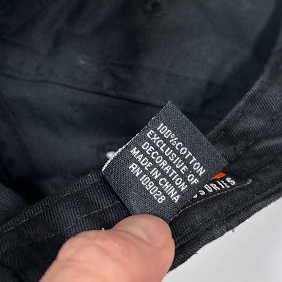 Sold - Picture 6 of 7